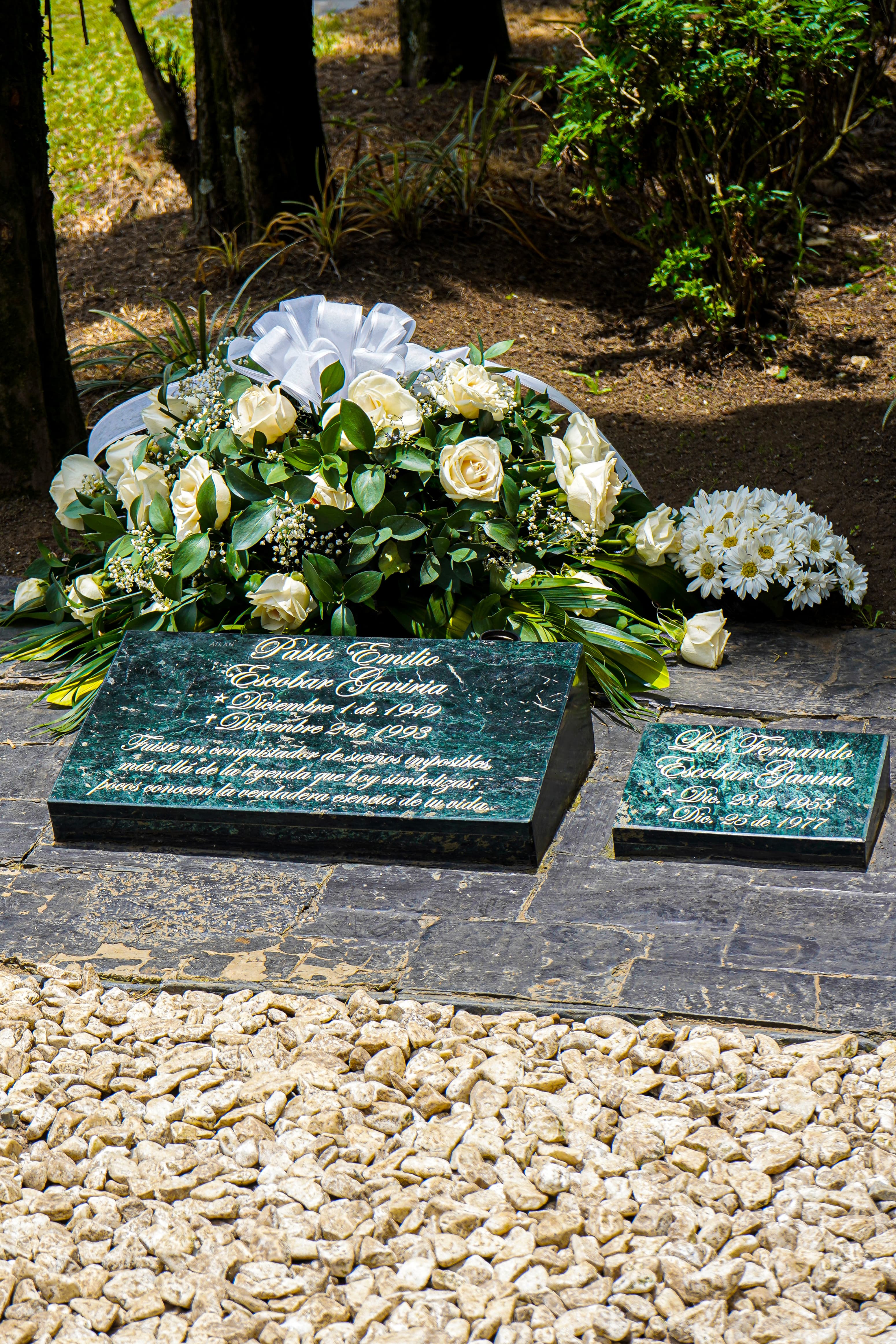 cementerio pablo escobar